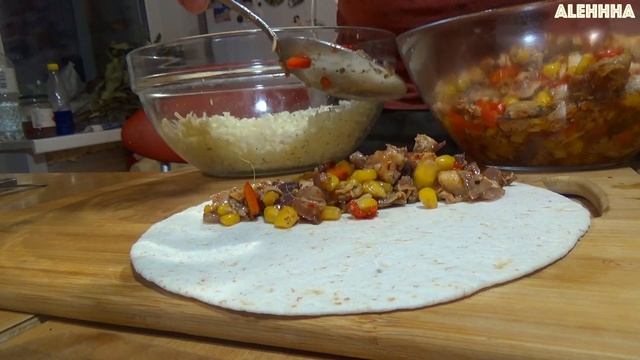 Кесадилья с курицей смотреть онлайн