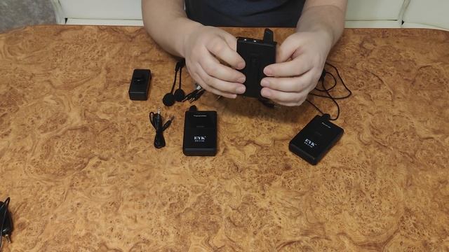Петличный микрофон EYK EW-C102 и XIAOKOA UHF смотреть онлайн