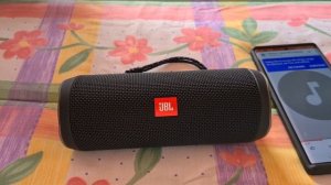 JBL Flip 5 versus JBL Flip  4
