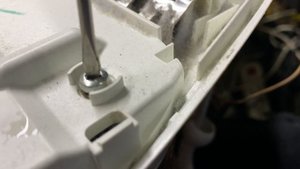 Утюг Philips gc 4517 протекает (плохо греет)