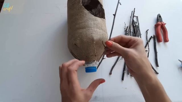 DIY Comfy Bird's Nest Made Of Plastic Bottle | Making Bird House With Unused Material At Home смотреть онлайн