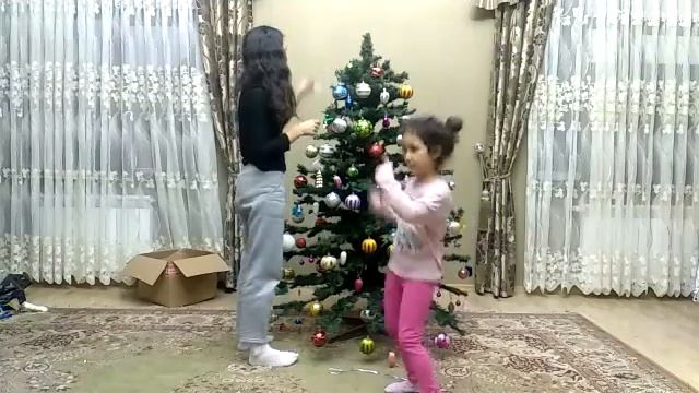 Новый год – волшебный праздник смотреть онлайн