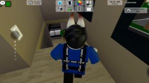 КАК ПОДЖЕЧЬ СВОЙ ДОМ В (Brookhaven) РОЛИК ПО УБОЧИНЕЮ ИГРЫ РОБЛОКС ВОПРОС СЕКРЕТ