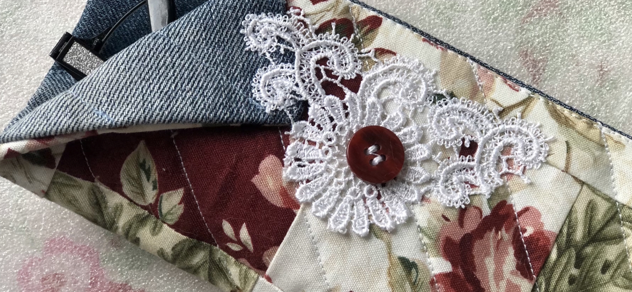 Футляр для очков из джинсы и американского хлопка. Сшила серию очечников в разных техниках. смотреть онлайн