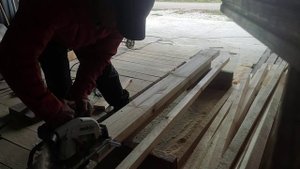 как распустить доску на бруски.