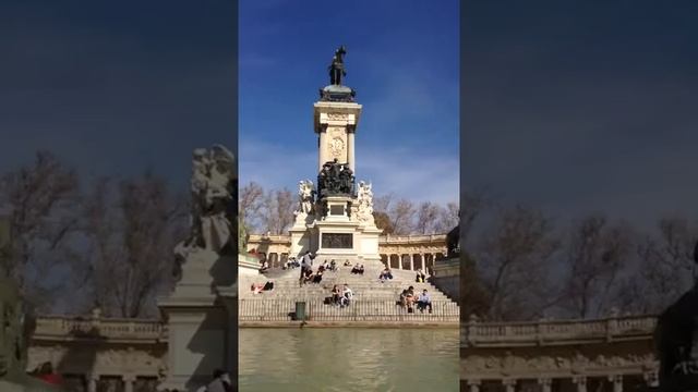 Lago Parque del Retiro  Madrid