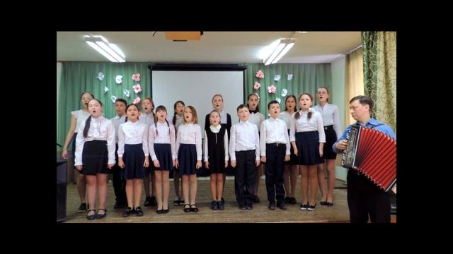 Хор ЦДТ Чебоксарского района Чувашия - Ой, по над Волгой (современная русская народная песня)