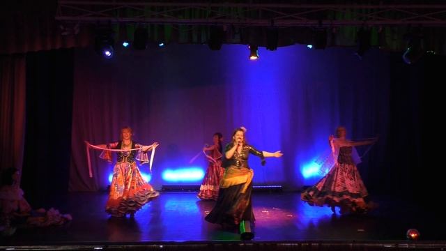 Мюзикл "Очи черные"с танц.студией "Элегантность".Театр "Город",20.4.19,2 смотреть онлайн