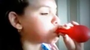 Как правильно надувать воздушные шарики (видео уроки)