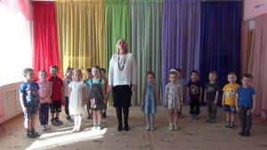 "Солнечный круг" исполняет хор детского сада