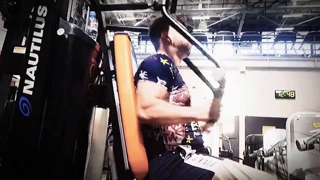 ПАПИЧ И ОЗОН ЛЮТО КАЧАЮТСЯ смотреть онлайн