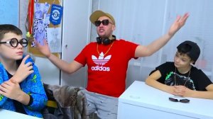 БОГАТЫЙ vs БЕДНЫЙ в ШКОЛЕ!/RICH vs POOR in SCHOOL!