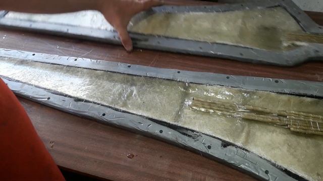 Приготовление клея и склейка лопасти