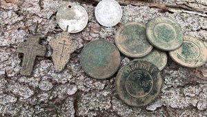 В поиске старого хутора. Старинные находки в непроходимом лесу!