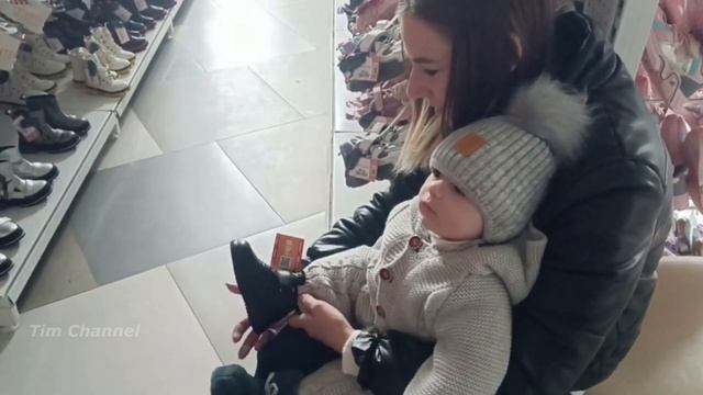 VLOG ЕДЕМ ПОКУПАТЬ ПЕРВУЮ ОБУВЬ ДЛЯ ТИМА?? смотреть онлайн