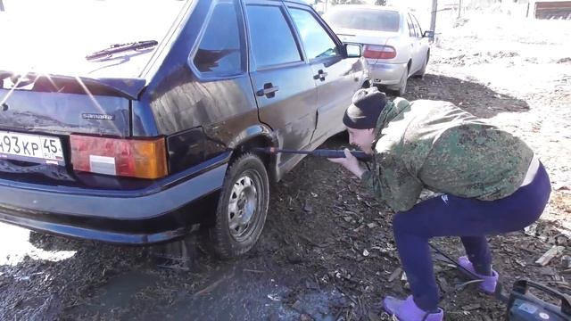 ОГОВОРКА ПО ФРЕЙДУ )  ТАК ЧЬЯ ЖЕ МАШИНА?