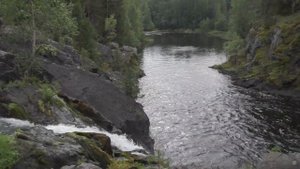 Водопад Кивач. Карелия. Заповедник Кивач.