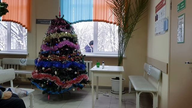 Снова в больнице🏥Покупка пропитания🥼Дорога домой через лес... смотреть онлайн