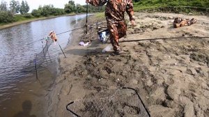 Рыбалка на Омке. Река Омь. Мини клип. Рыбалка в августе.