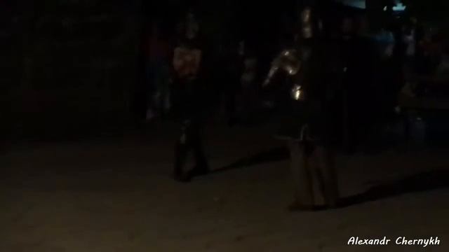 Бой рыцарей в доспехах