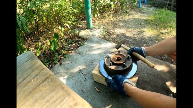 замена шпильки на ступице переднего колеса Нивы смотреть онлайн