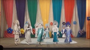 Детский театр моды Ульяны Подгорной "ВыбраЖуля" коллекция "Морозные узоры"