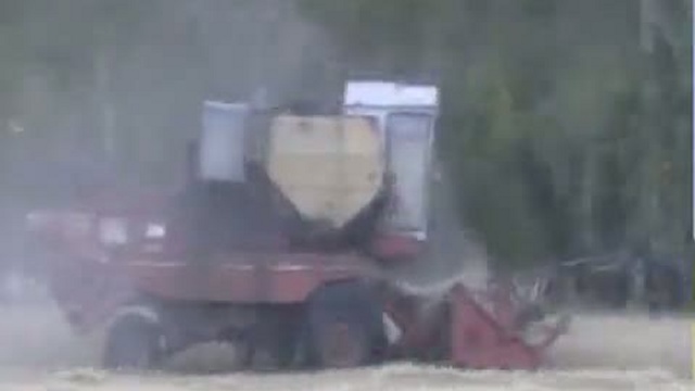 комбайн  смотреть онлайн