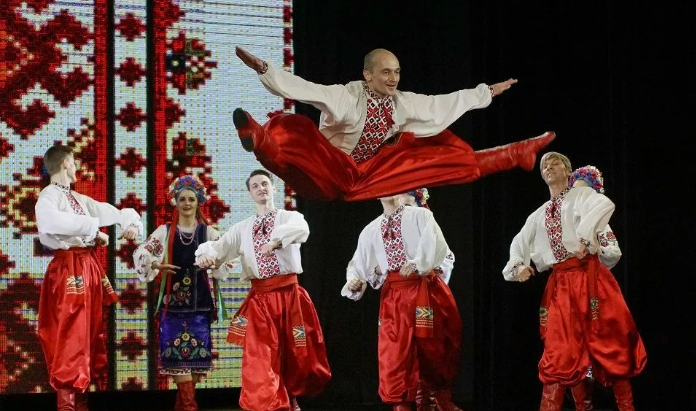 Красивый украинский танец ансамбля Донбасс.