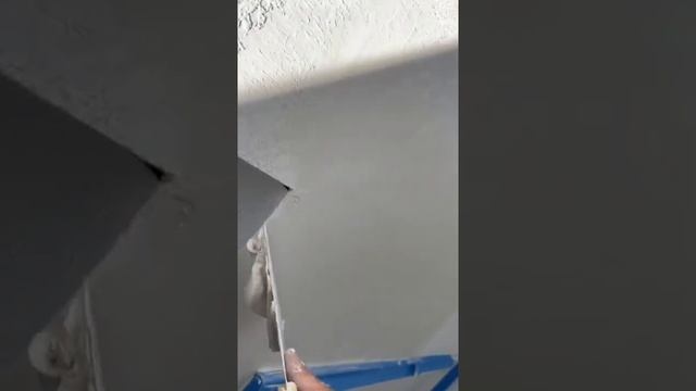 How to repair drywall cracks on textured walls. #diy #drywallrepair #howto #handyman смотреть онлайн