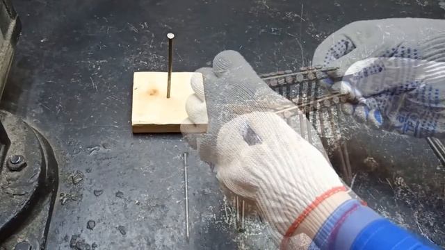 Фокус с балансировкой гвоздей как удержать 20 гвоздей на шляпке одного смотреть онлайн