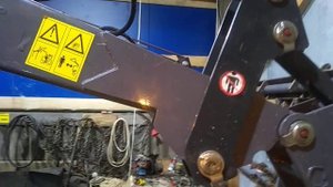 Обзор фронтального погрузчика Metal Fach T219