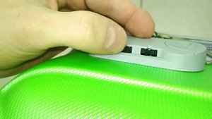 Кодовый замок чемодана ANANDA