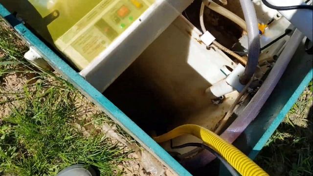 Вонючая работа. Обслуживание автономной канализации.