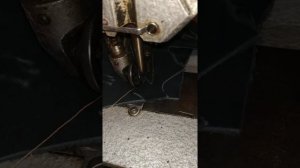 ПРОДАМ!Швейная машина для пошива обуви сумок  других изделий из кожи и её заменителей 330 класс