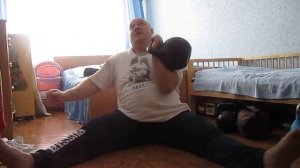 Жим гири 24кг сидя на полу