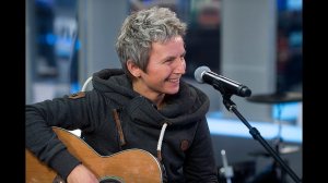 Светлана Сурганова - Апрельская (LIVE @ Авторадио)