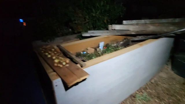 На даче ночью. Осенние работы. смотреть онлайн