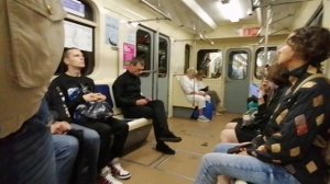 "Номерной" Поездка в Екатеринбургком метро на метропоезде 81-717.5 (ЛВЗ /ВМ)