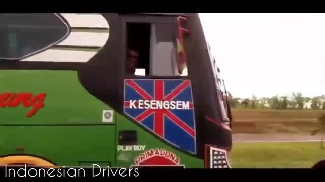 Bangladesh Vs Indonesian Bus Drivers | Bangladeshi Bus Driver Skills | By Bus Highlights