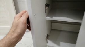 Купил тумбочку под раковину для ванной. Есть замечания. ((