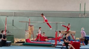 3-й взрослый разряд на брусьях