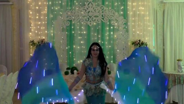 Шоу со светодиодными веерами.  NEW Bellydance scow Marina Timachkova