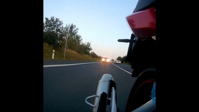 Suzuki GSF 650 Bandit. GoPro on exhaust смотреть онлайн