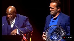 Ronnie Coleman Crying 😭. Emotional speech with Arnold Schwarzenegger In Arnold Classic 2021.