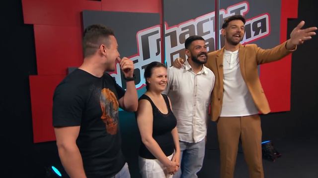 Raspy Voiced Men Blind Auditions on The Voice | Top 10