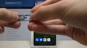 Установка SIM-карты и SD-флешки в OPPO A33 2020 / Как вставить карту памяти и симку в OPPO A33 2020