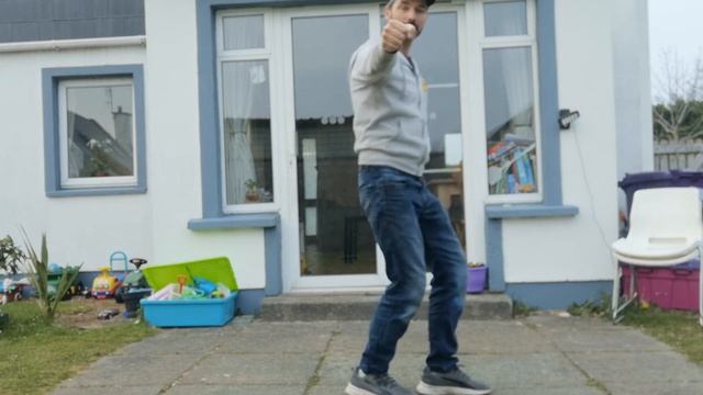 Bachata footwork смотреть онлайн