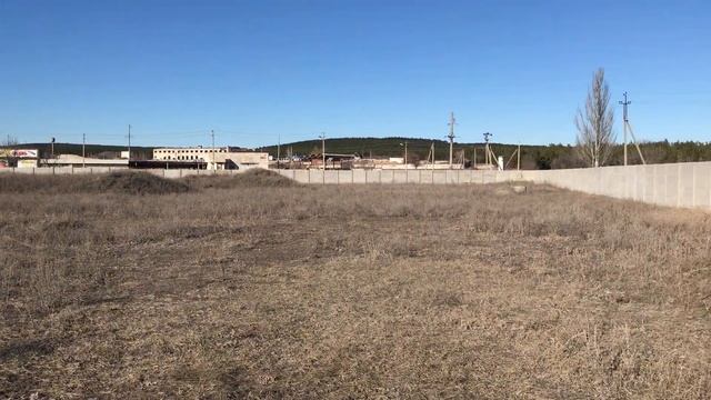 Оптово-розничный ТОРГОВЫЙ РЫНОК на пересечении трассы Таврида и старой трассы на Феодосию. смотреть онлайн