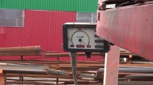 Блок из Rimamid на испытательном стенде автокрана под нагрузкой 100 тонн. Нагрузка на блок 20 тонн.