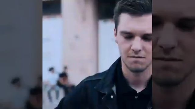 Кто этот парень! Смешной прикол до слез. ..mp4 смотреть онлайн